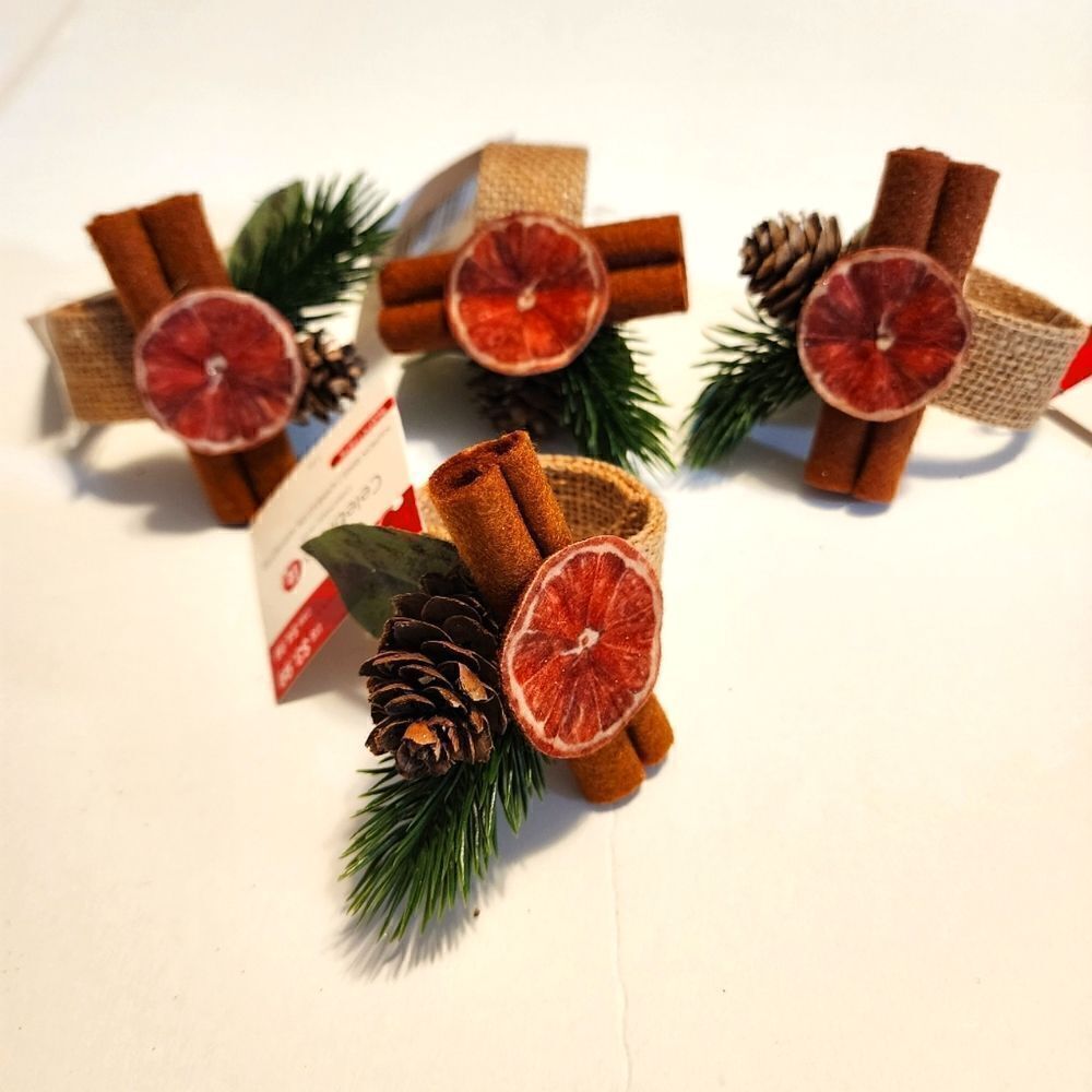 Celebrate it Set of Four Fall / Winter Napkins Holders NWT